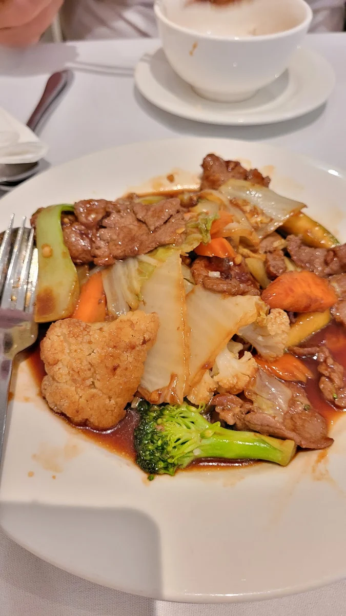 Beef with Veg Stirfry, Mandarin Inn