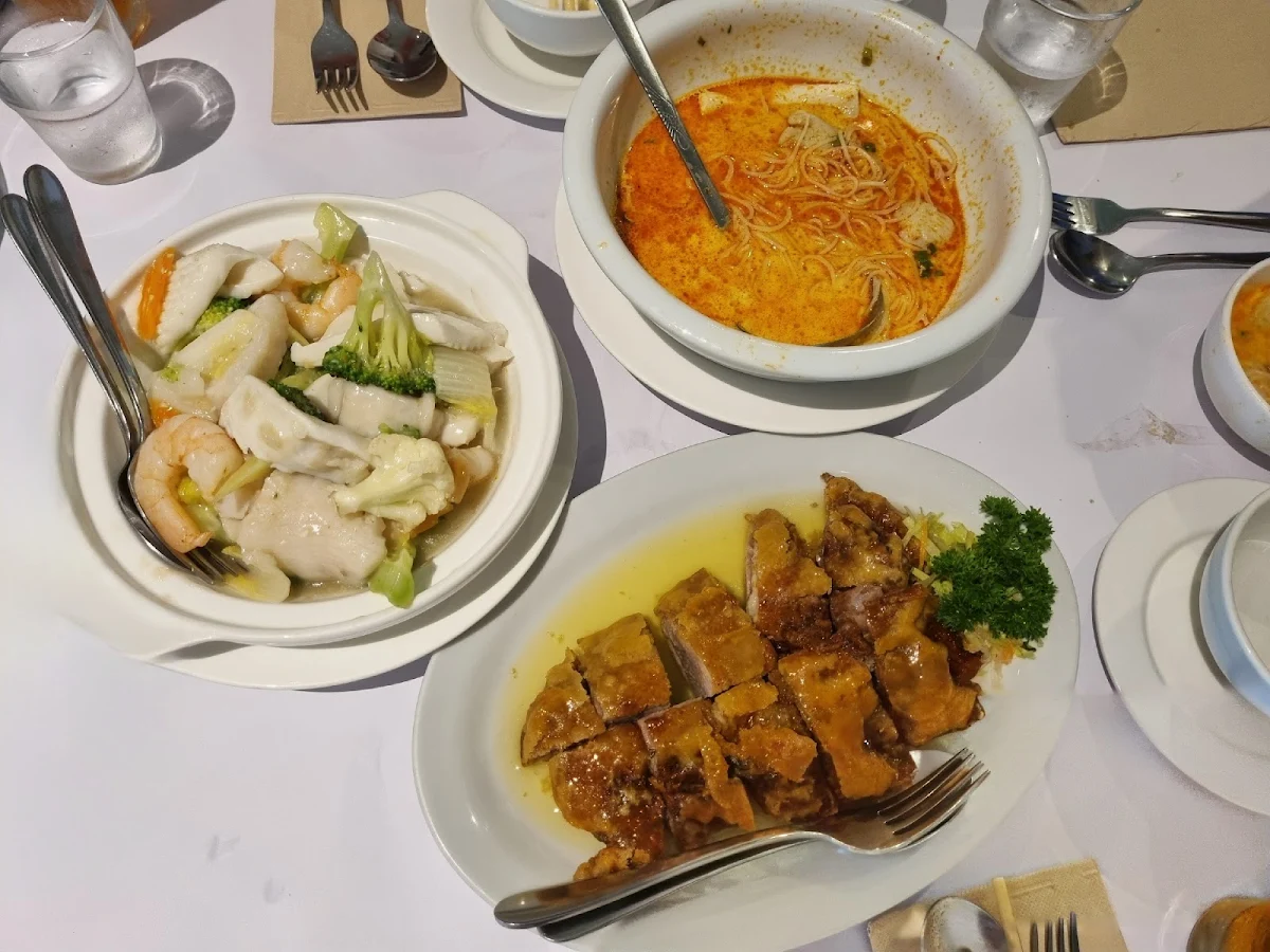 Highlights, Mandarin Inn
