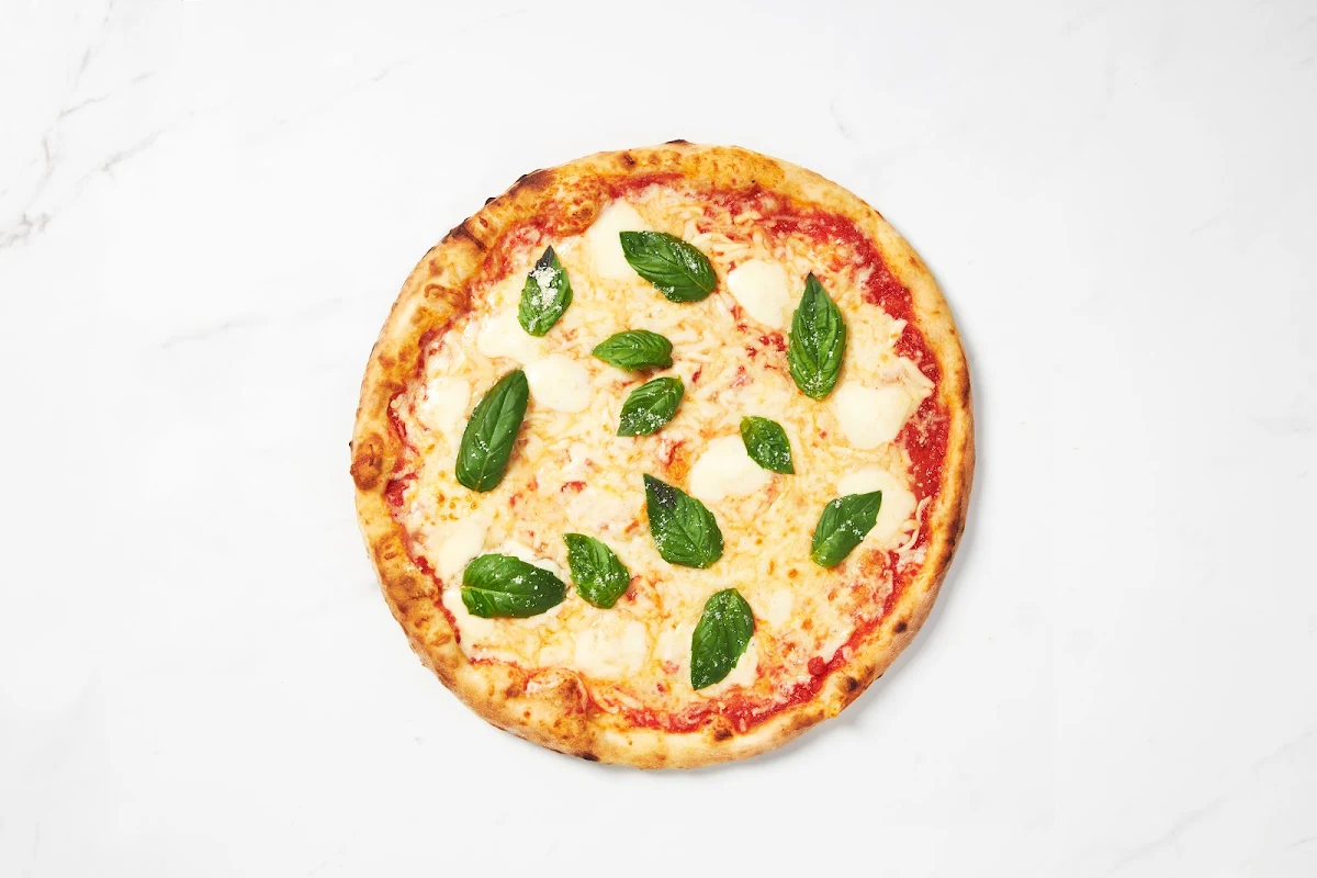 Classic Margherita Pizza