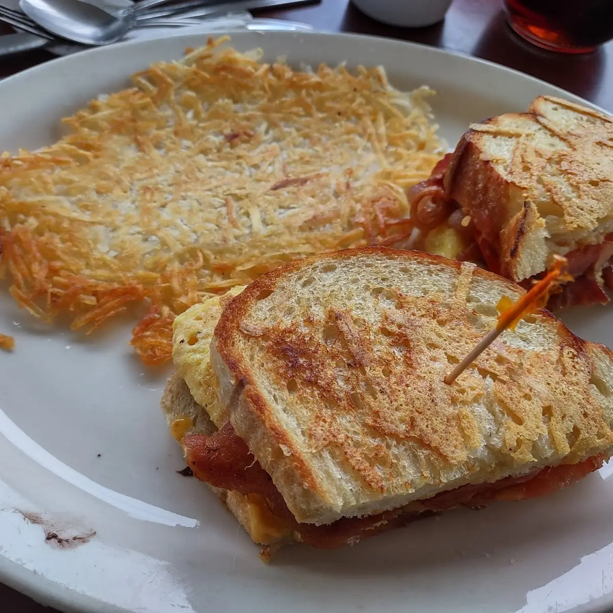 Egg Cheese Bacon & Tomato