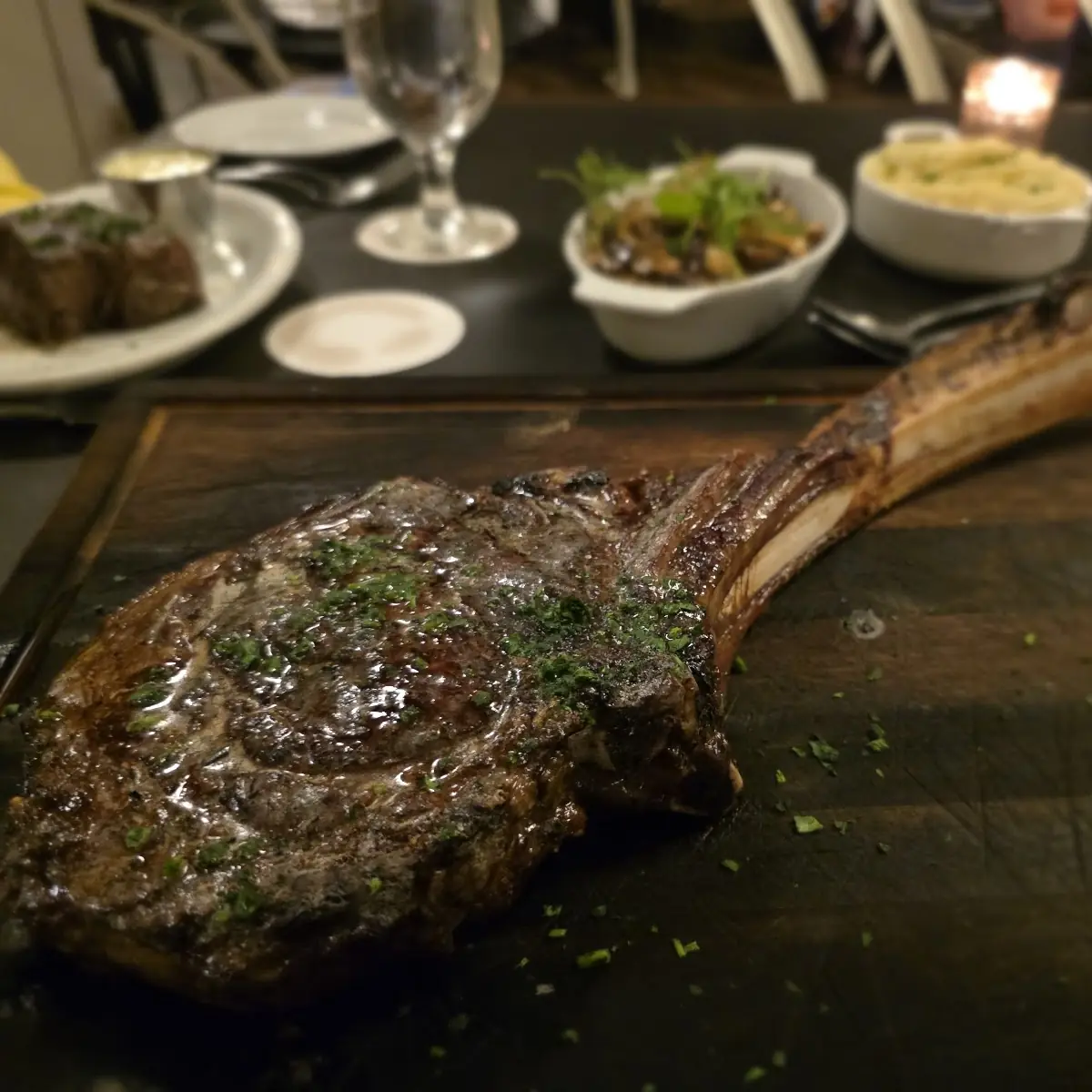 Tomahawk Rib Eye
