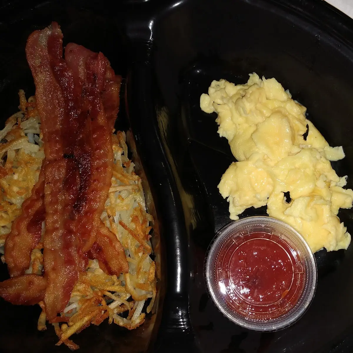 55 Scrambled Eggs & Cheddar Breakfast