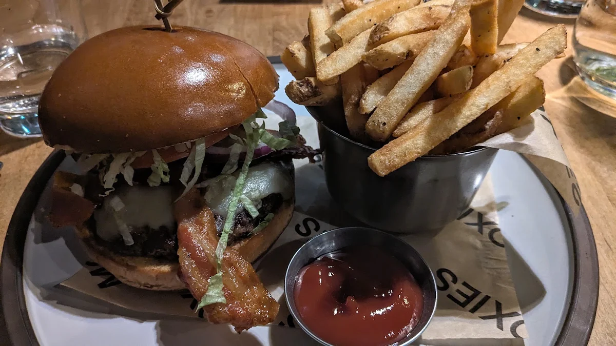 Bacon Cheeseburger