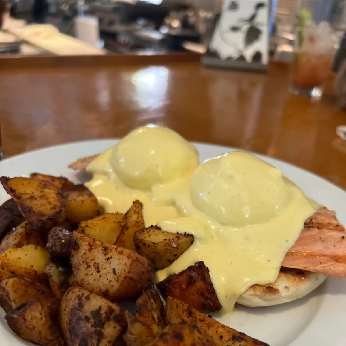 Salmon Benedict