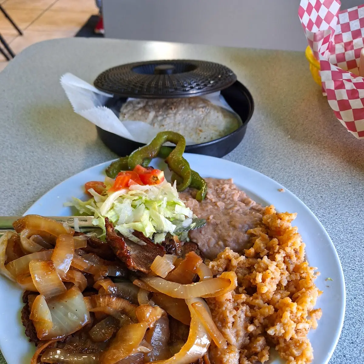 Bisteck Ranchero Plate
