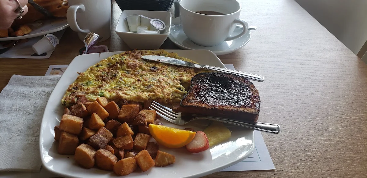 Mish Mash Omlette 12 Grain Toast and Jelly, Pür & Simple