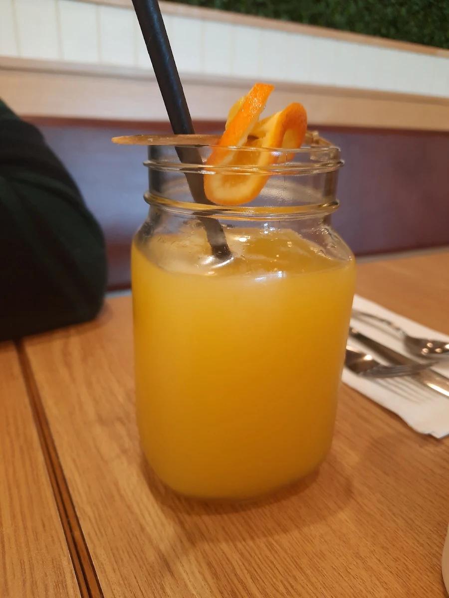 Orange Juice, Pür & Simple