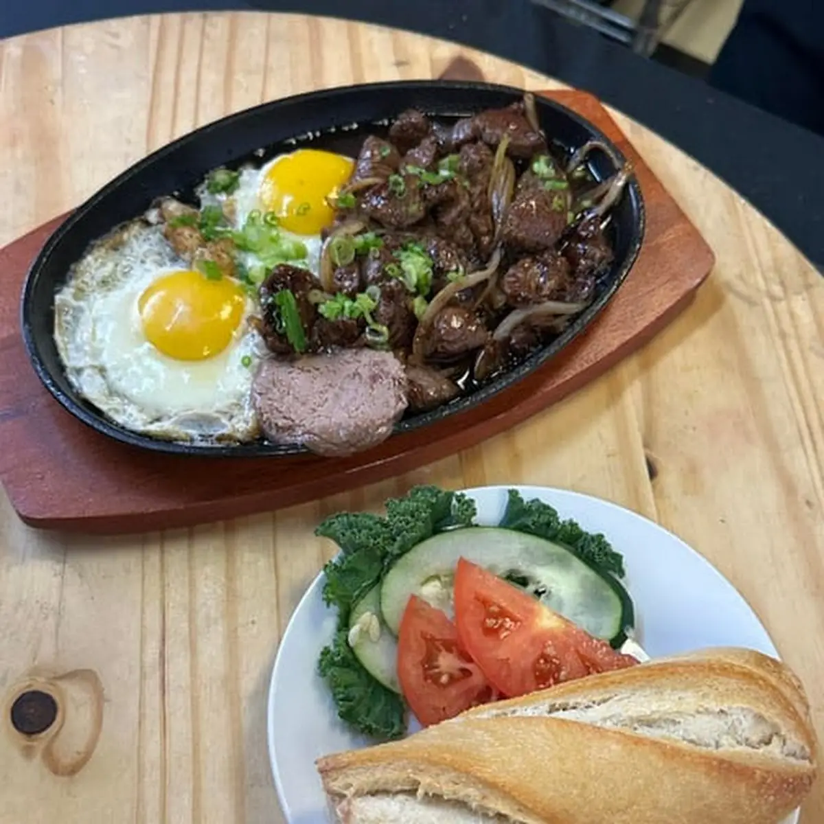 Vietnamese Steak & Eggs Bo NE