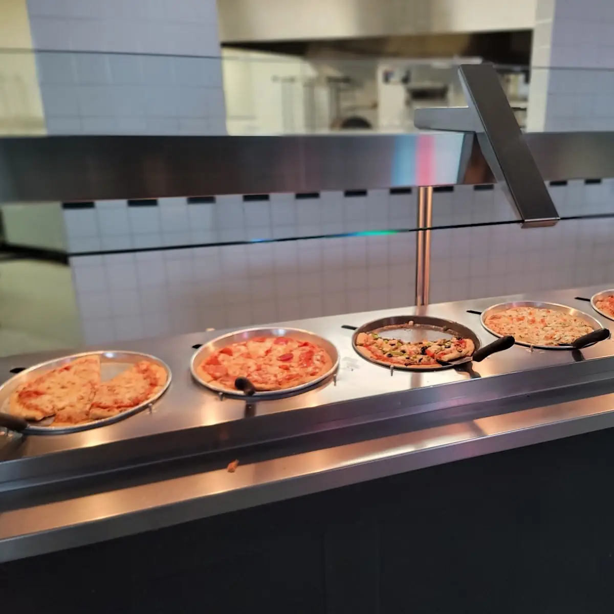 Pepperoni Pizza Cheese Pizza Hamburger Pizza Supreme Pizza