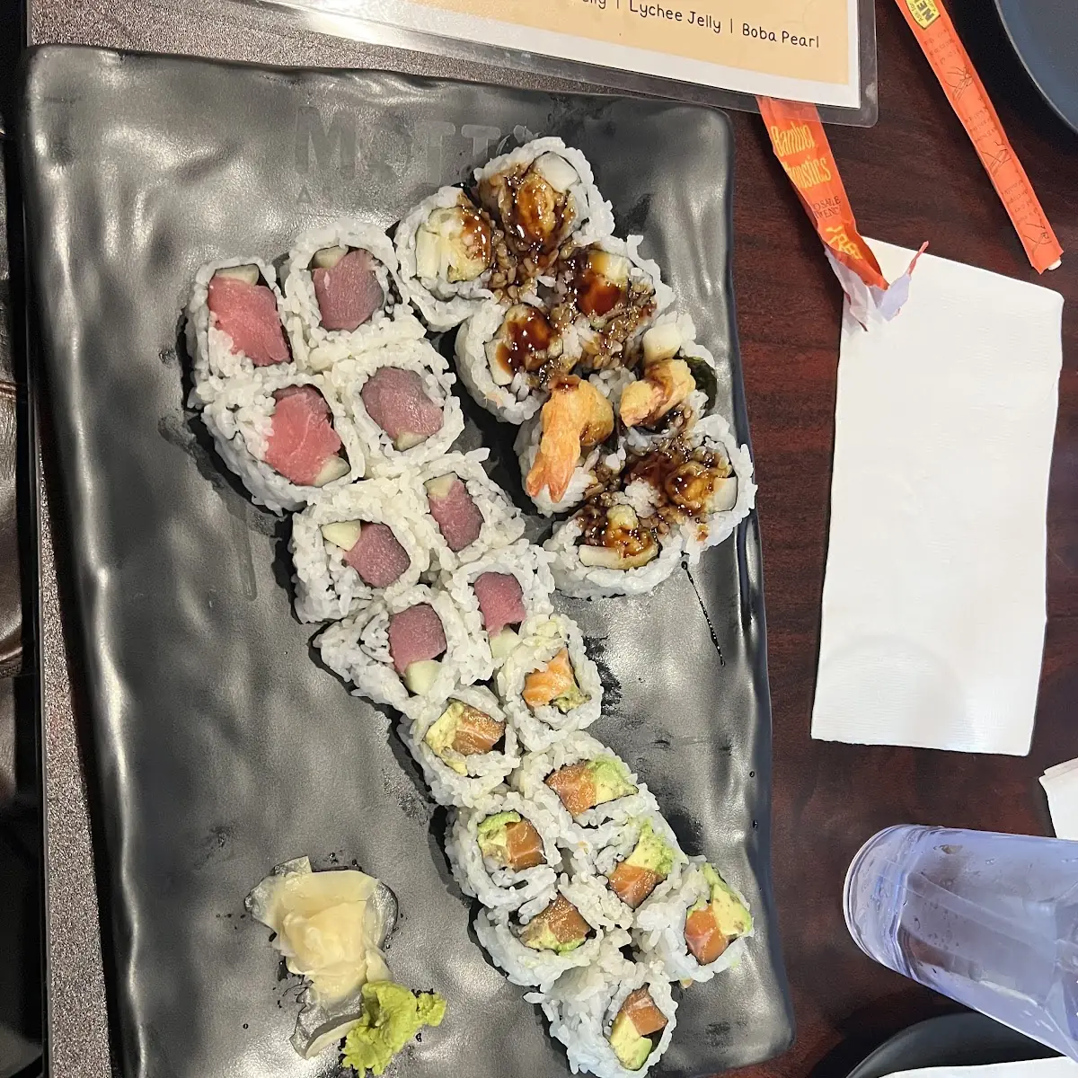 Spicy Salmon Roll