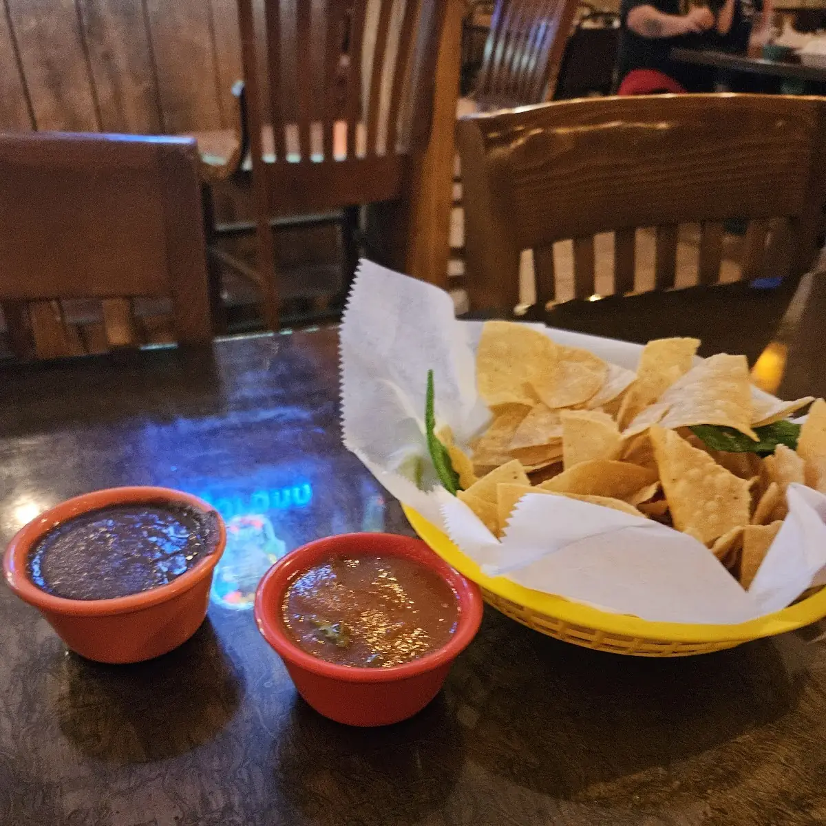 Chips Salsa N Pureed Black Beans