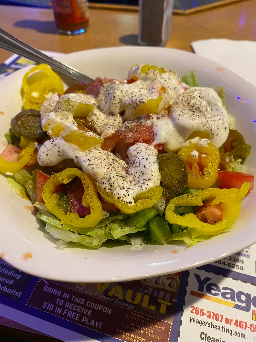 Salad with Banana Peppers