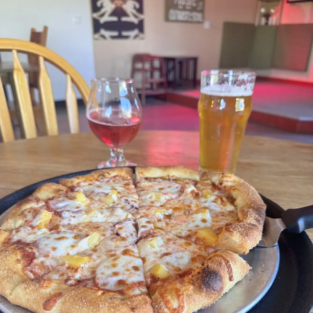 Hawaiian Pizza