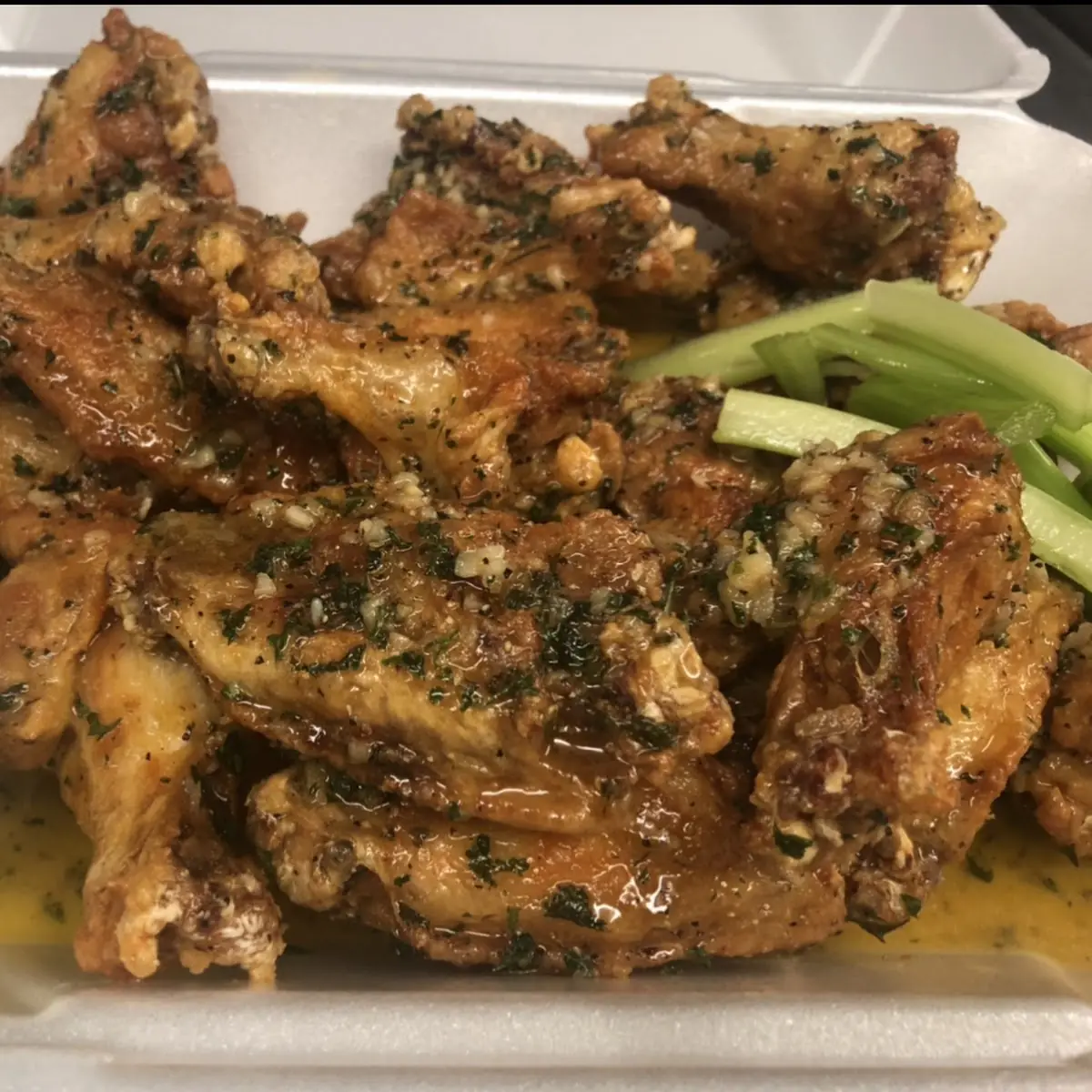 Wings & Breadstix