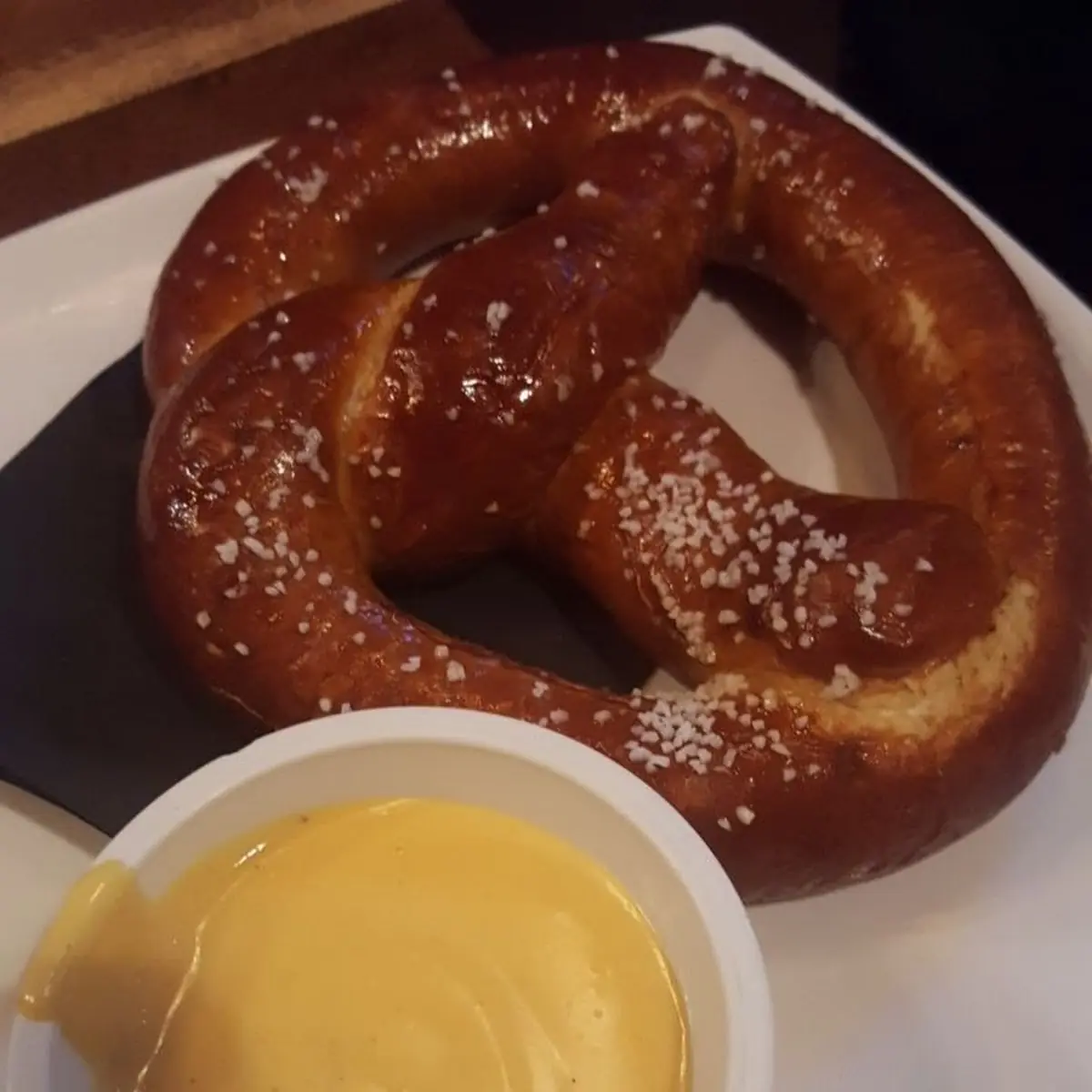 Pretzel Mustard