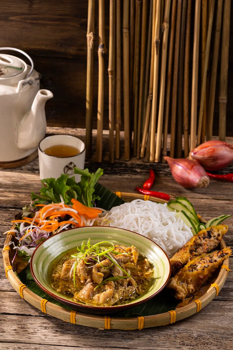 Highlights, Phonatic Social Restaurant