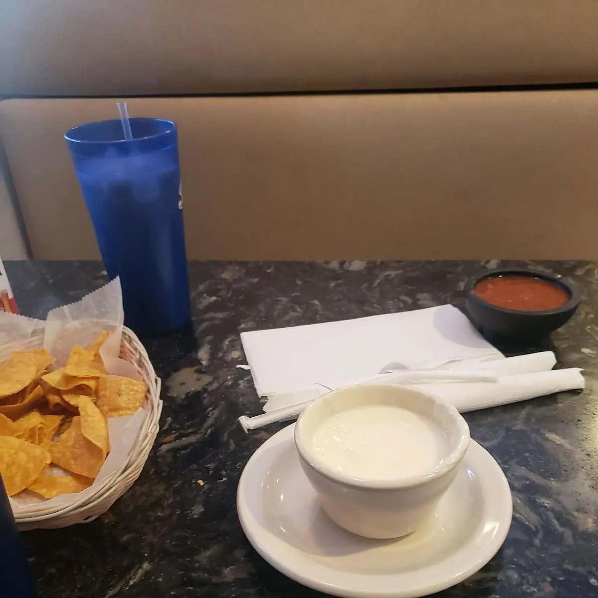 Cheese Dip & Chips