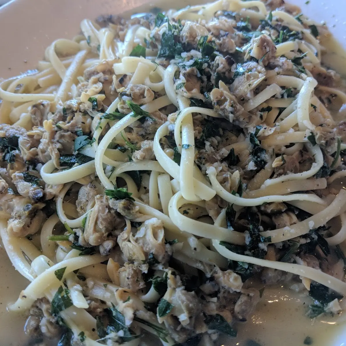 Clam with White Wine Sauce