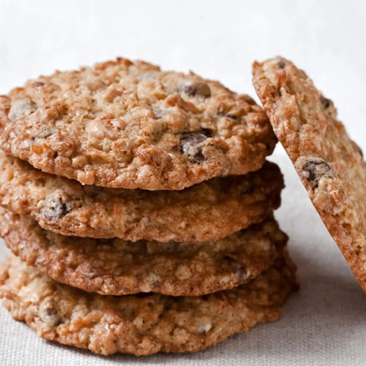 Single Oatmeal Cookie