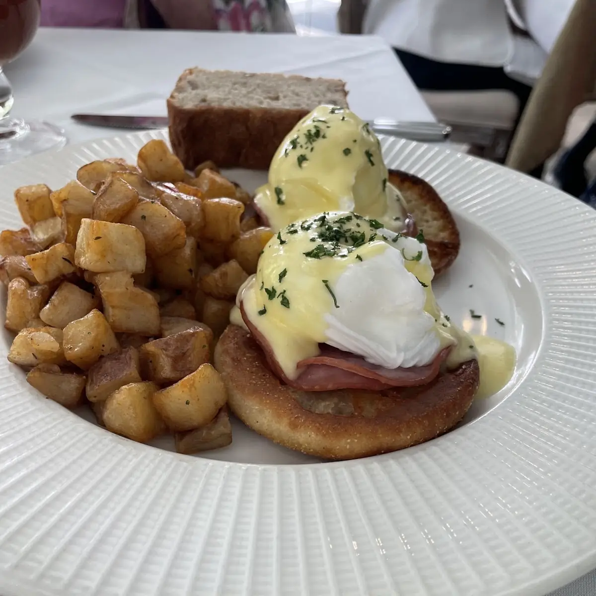 Eggs Benedict