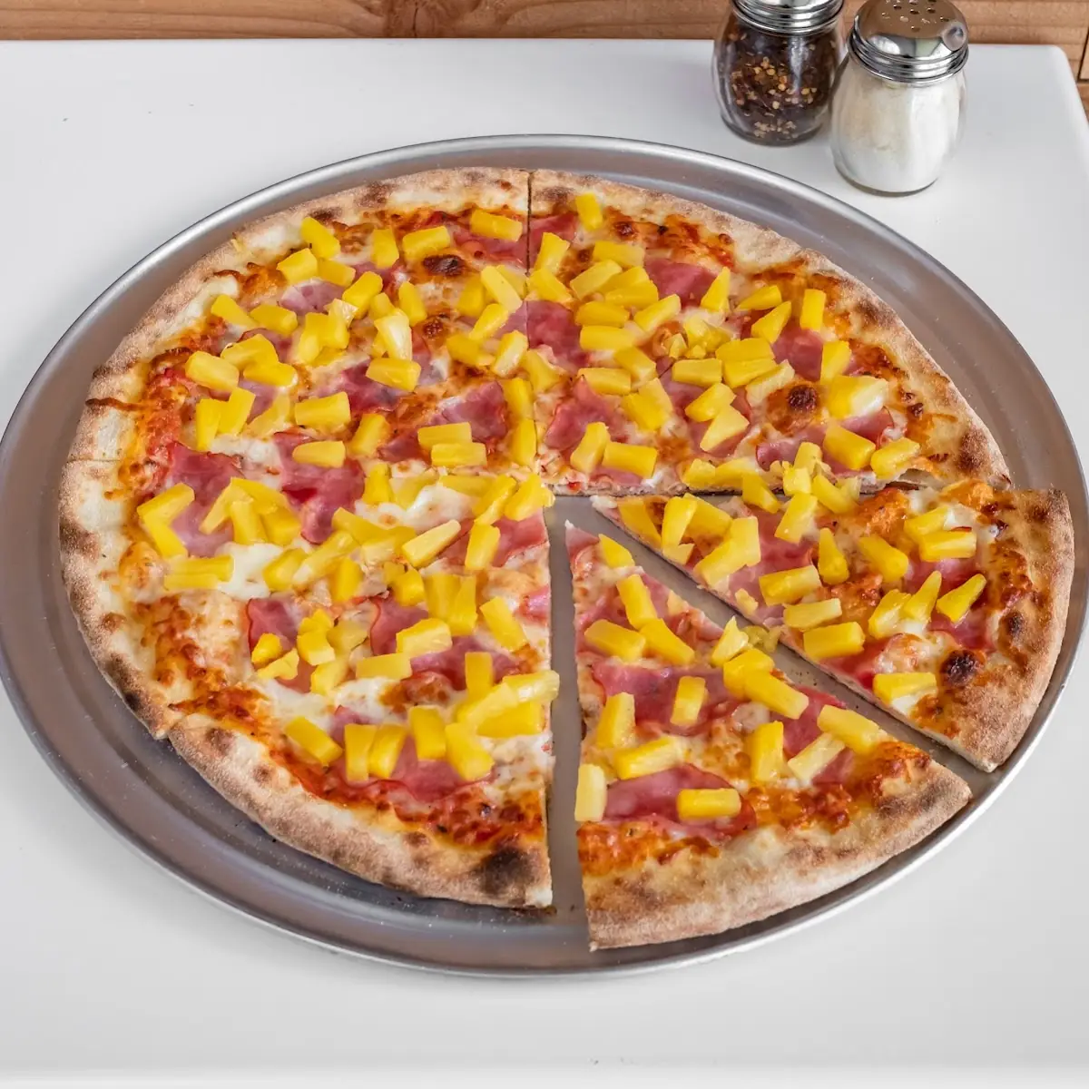 Hawaiian Pizza