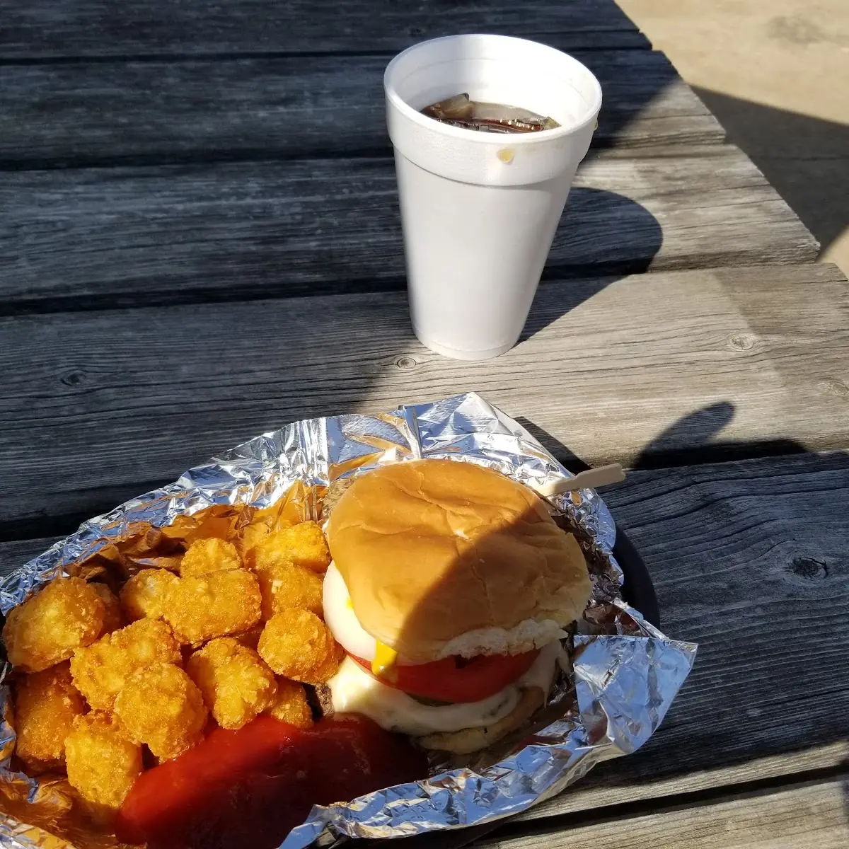 Hamburger with Tater Tots