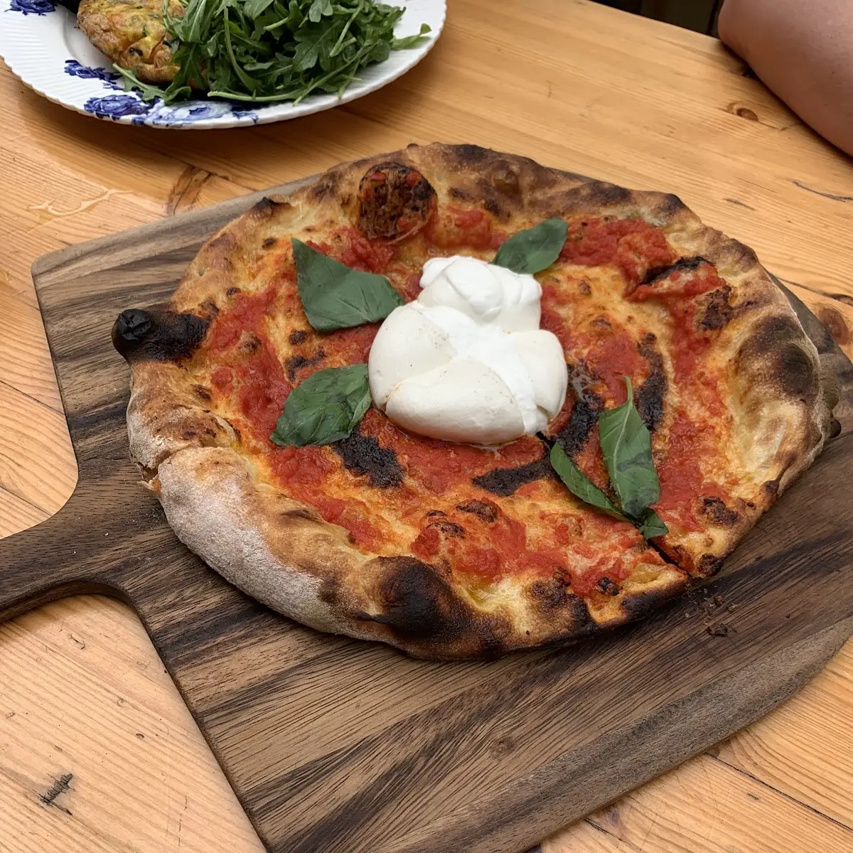 Pizza Margherita Burrata