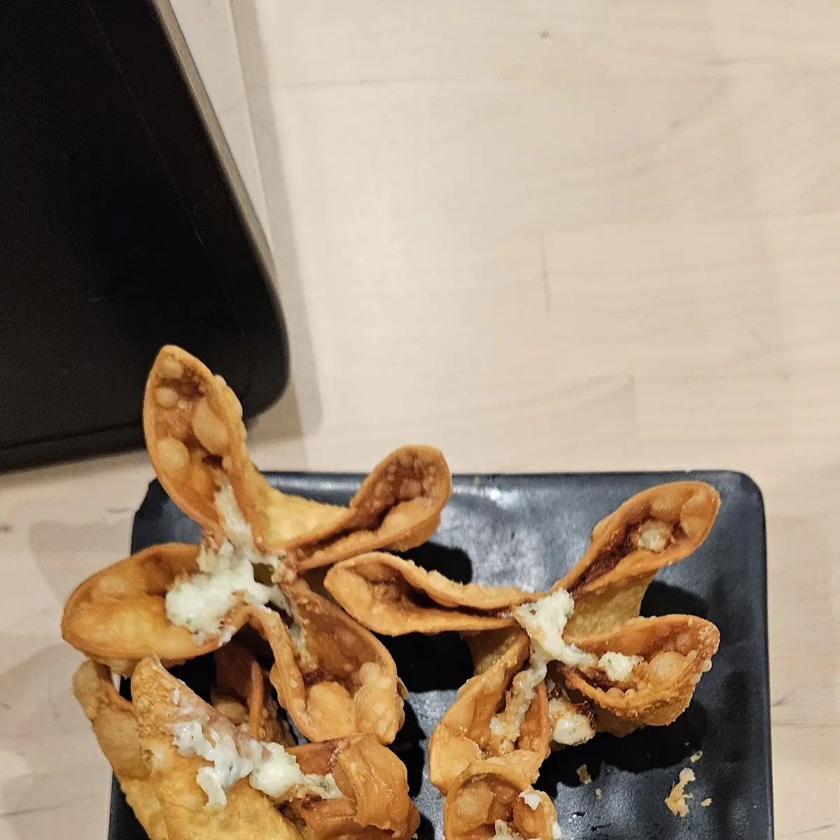 Pineapple Cream Cheese Wontons