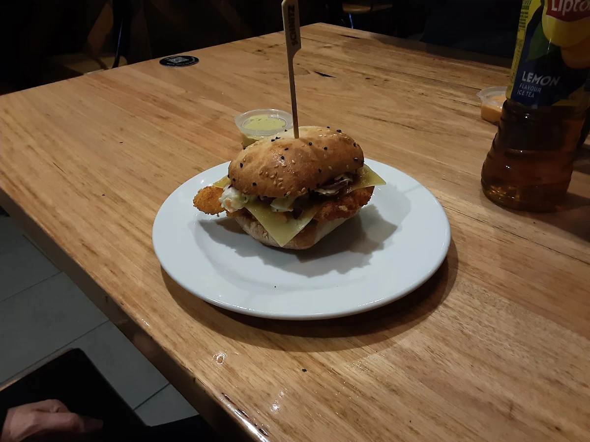 Status Quo Burger