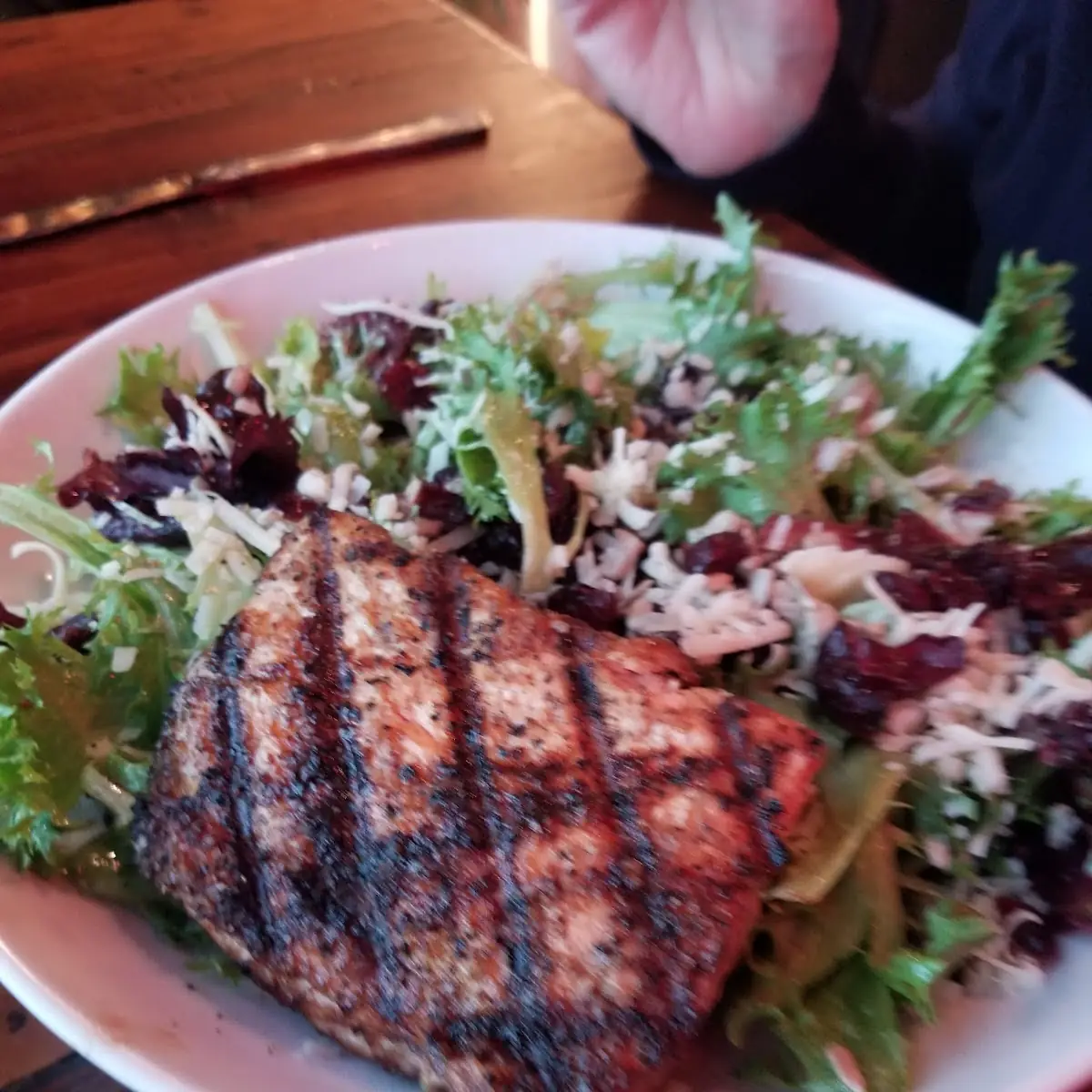 Salad with Grilled Salmon