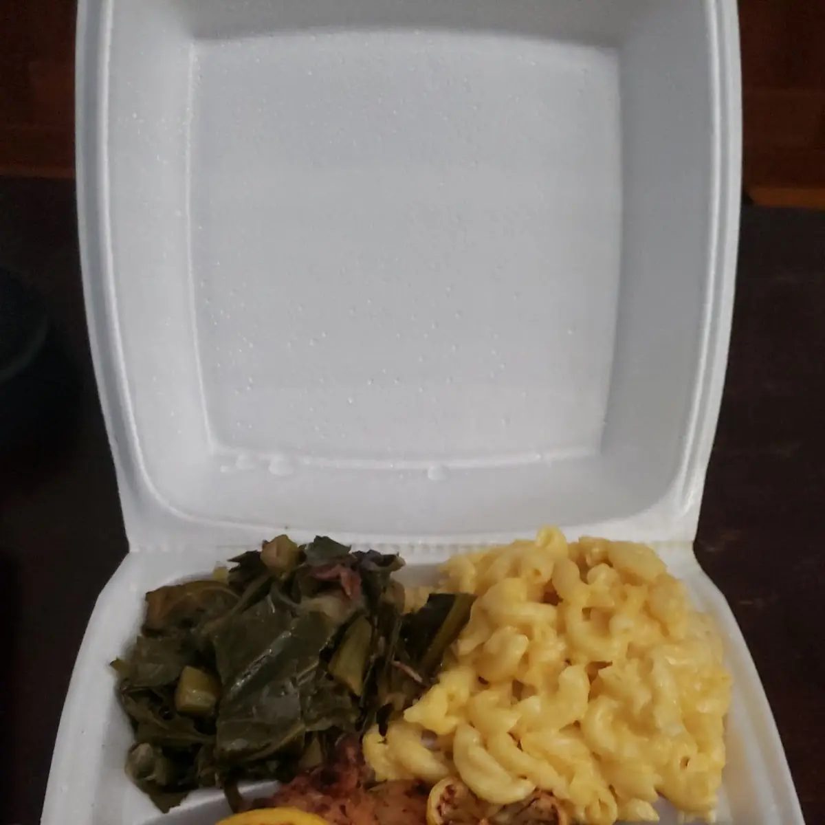 Lemon Pepper Chicken with Collard Greens and Macaroni