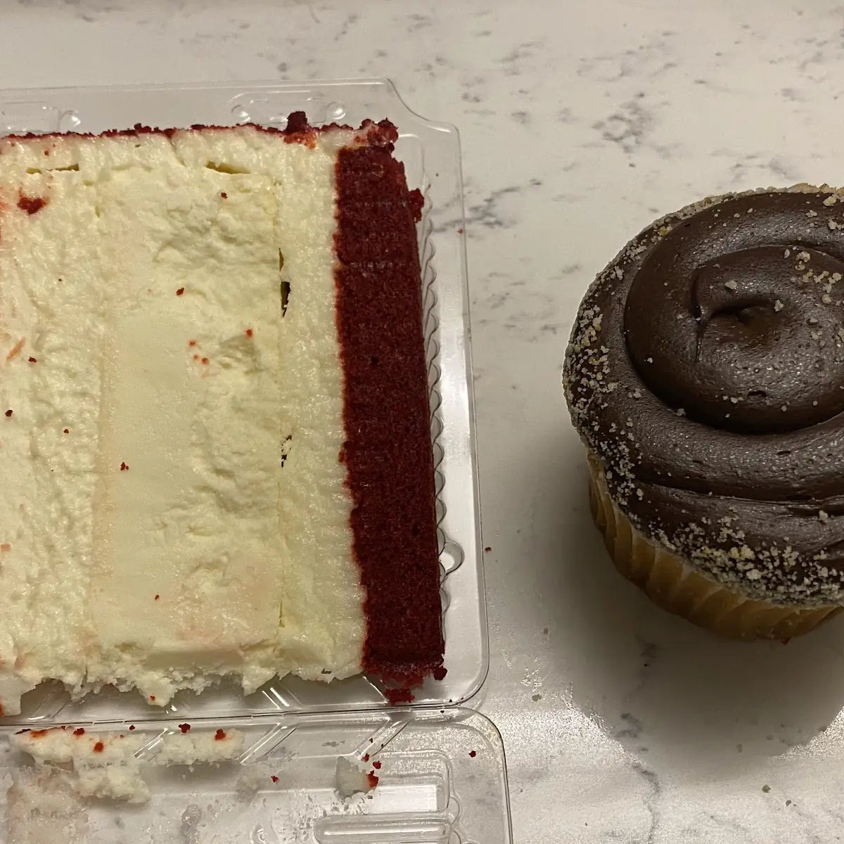 Red Velvet Cheesecake