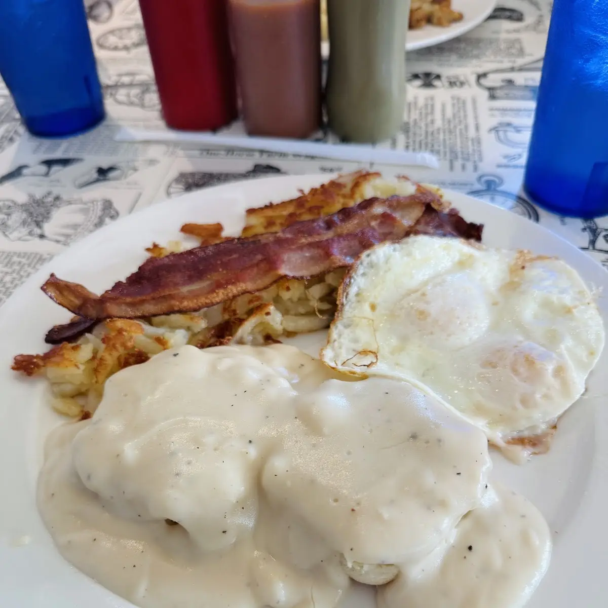 Half Order Biscuits Gravy