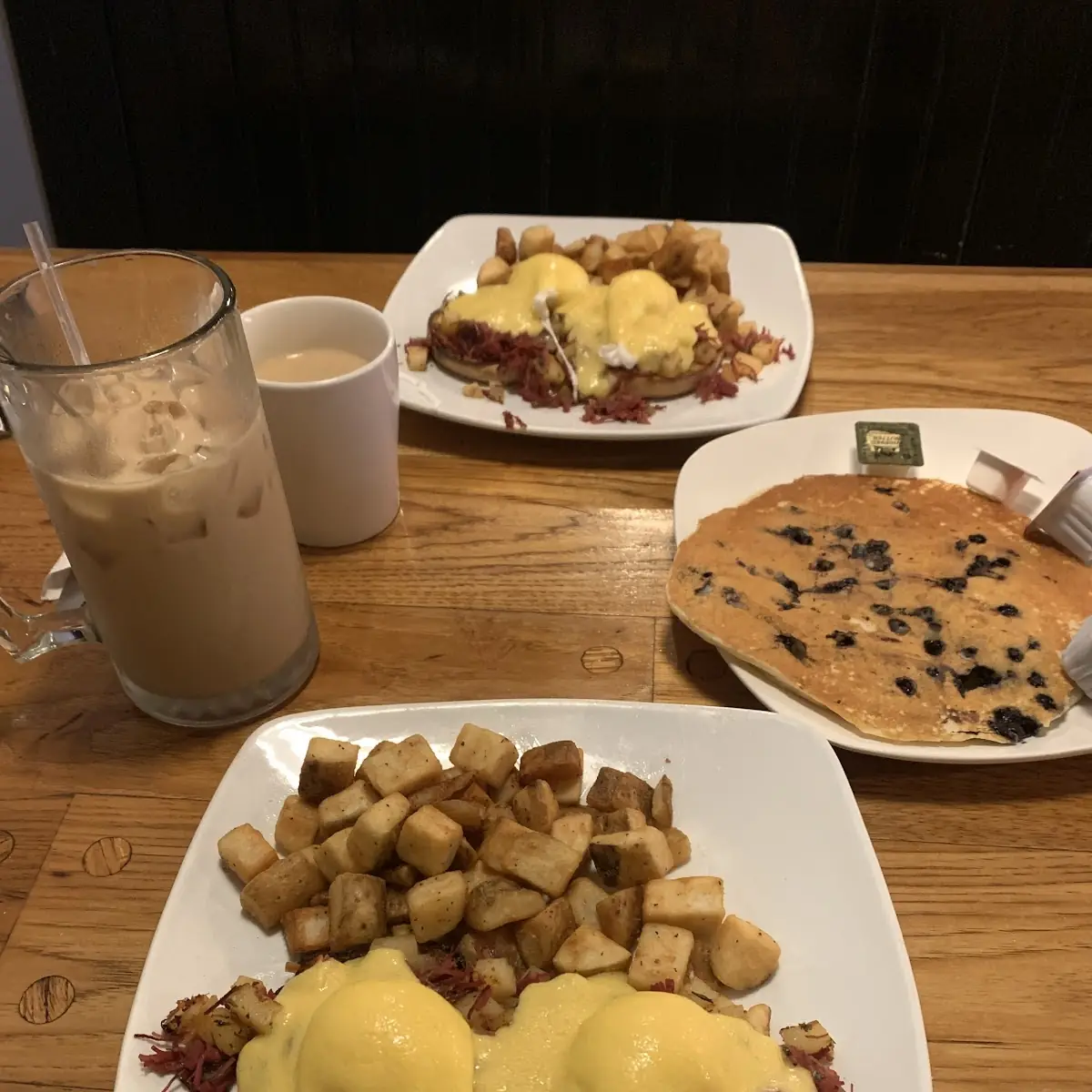 Depot Biscuits Gravy