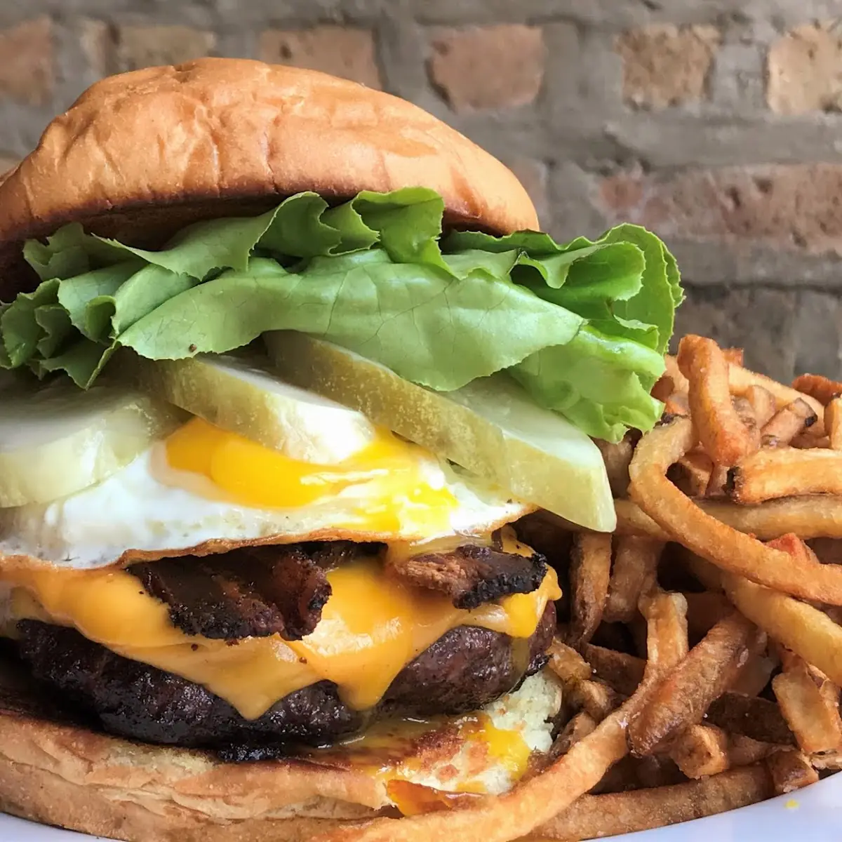 Bacon & Eggs Burger