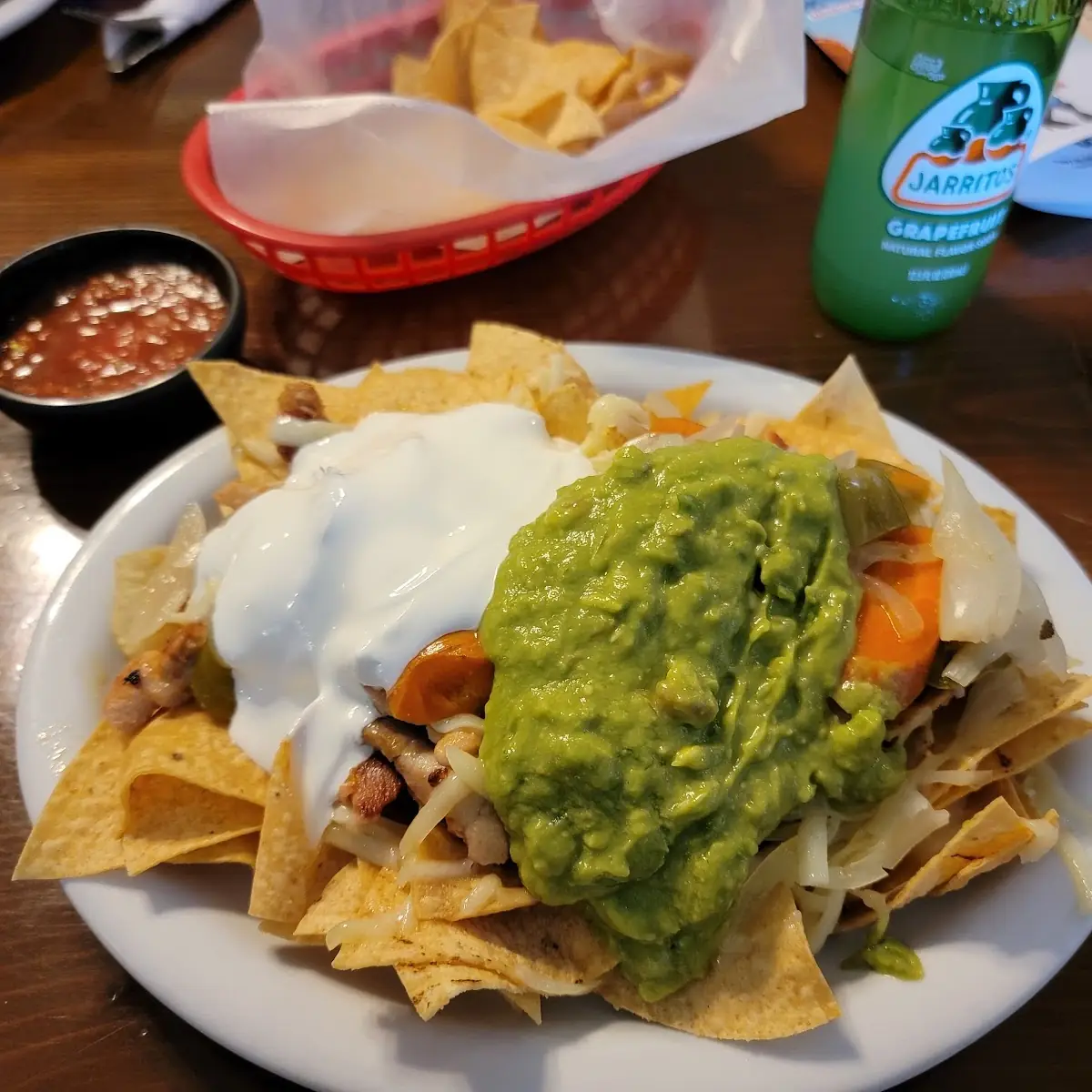 Chicken Nachos Supreme