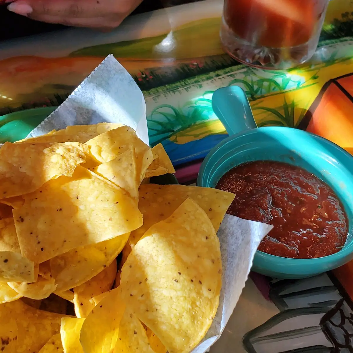 Large Bag of Chips & Salsa
