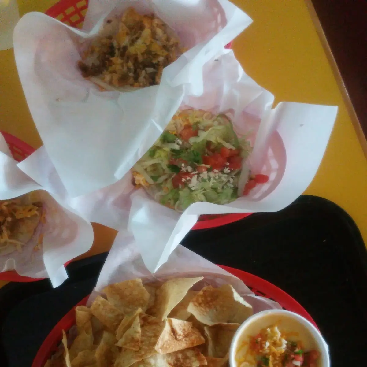 Chips & Queso