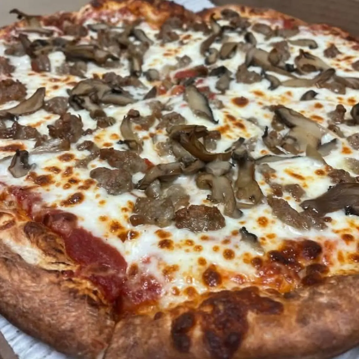 Gracie's Meatball Pizza