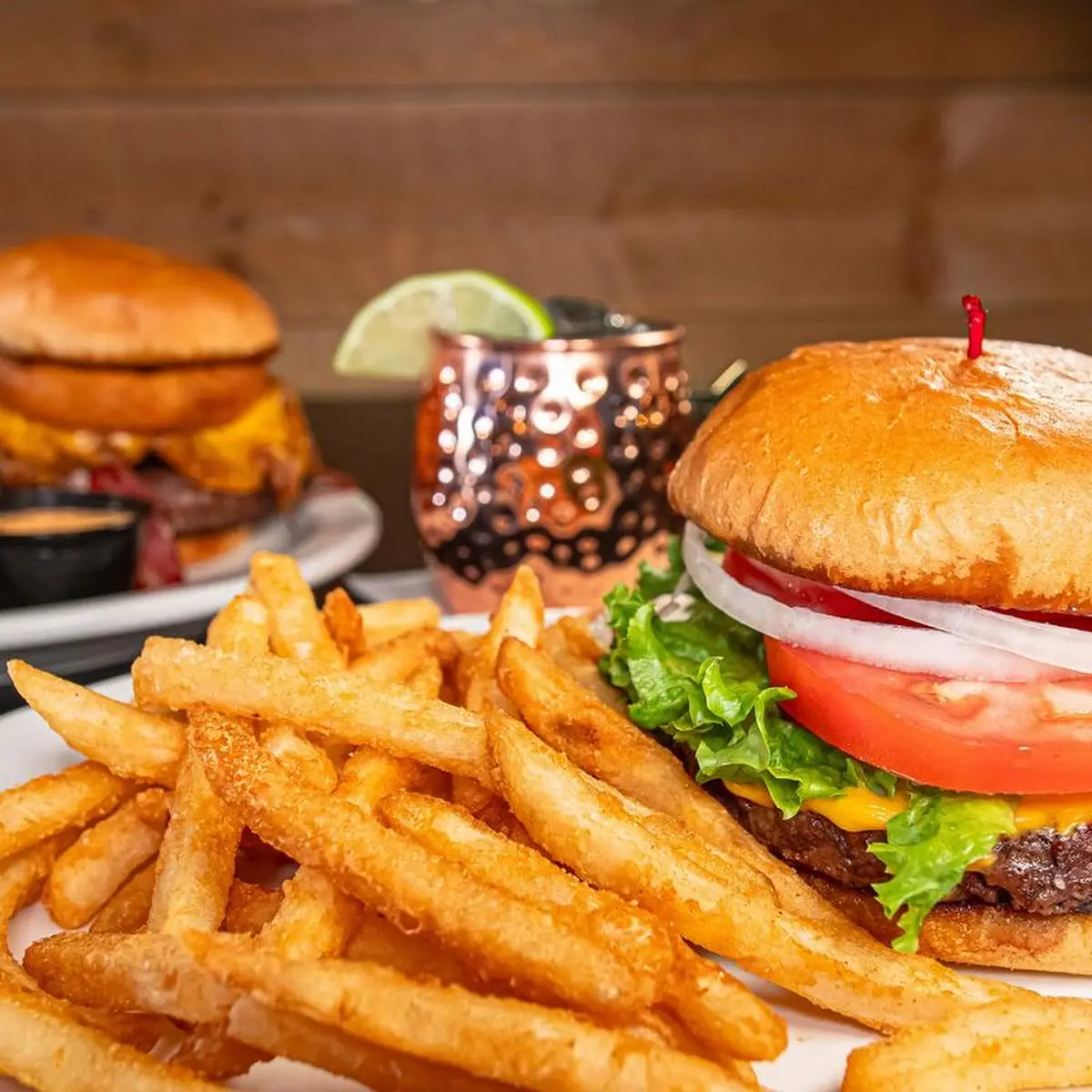 Kid's Cheese Burger & Fries