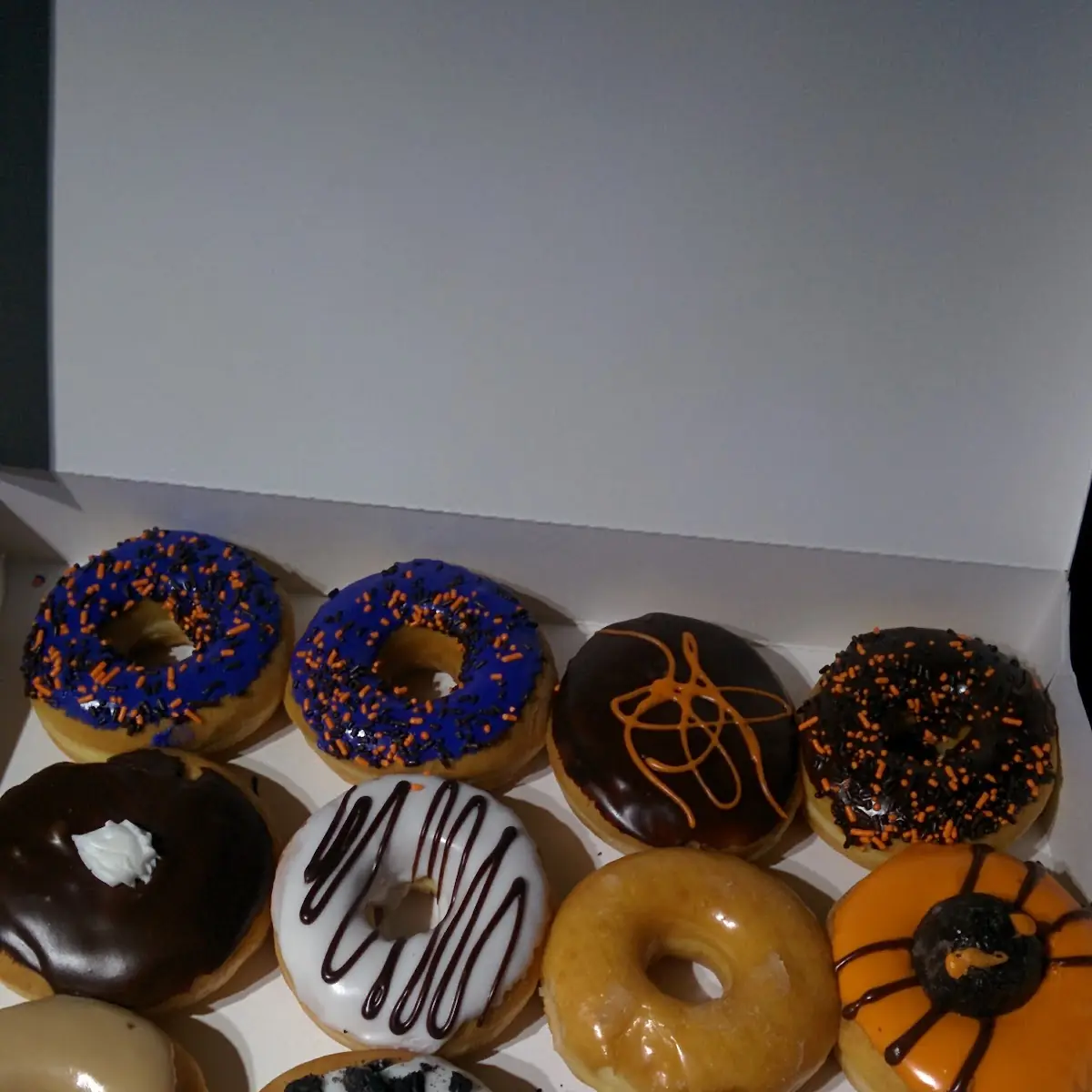 Thanksgiving Assorted Half Dozen Doughnuts