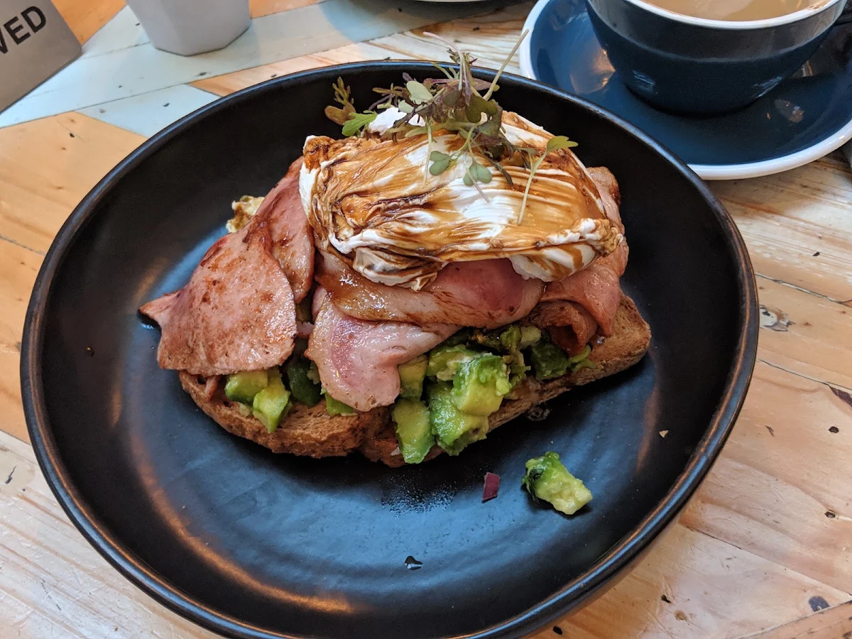 Poached Eggs Bacon & Avocado, Cafe Treeo