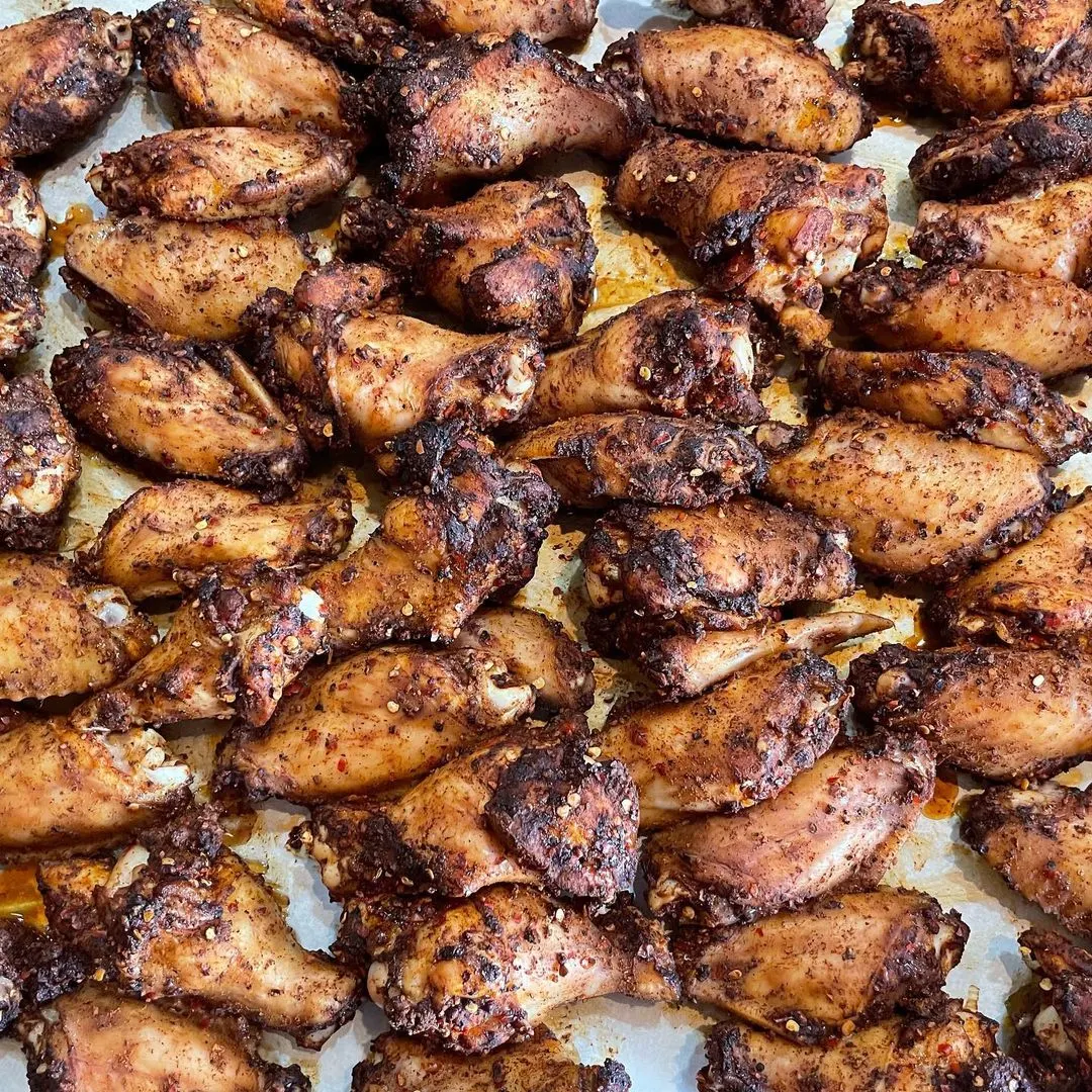 Dry-Rub Hot Wings