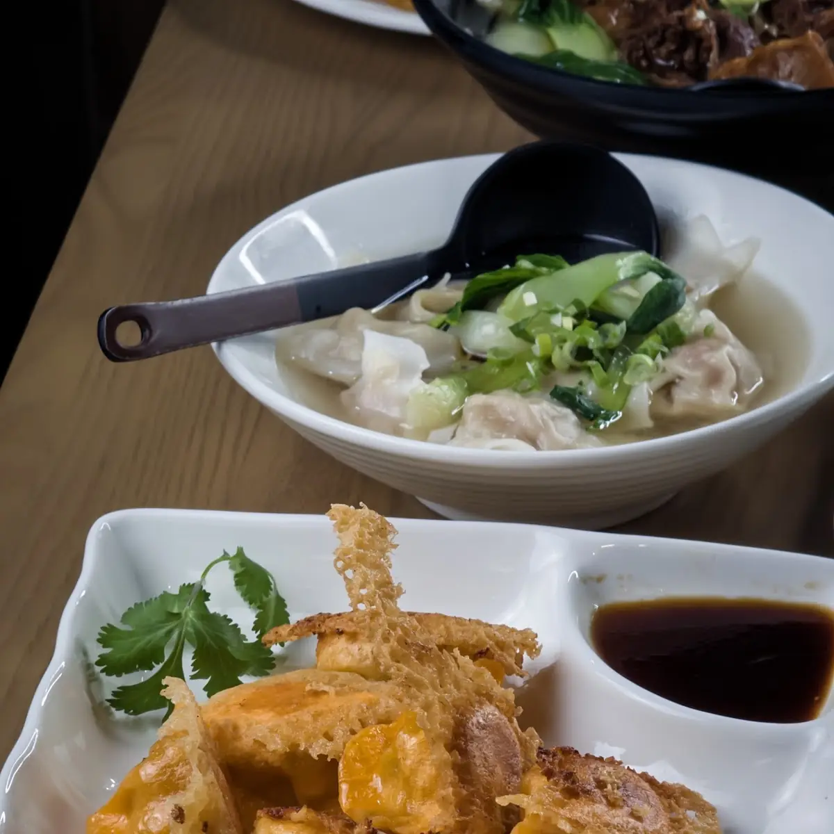 Pork & Shrimp Wontons in Chili Sauce 6 pcs