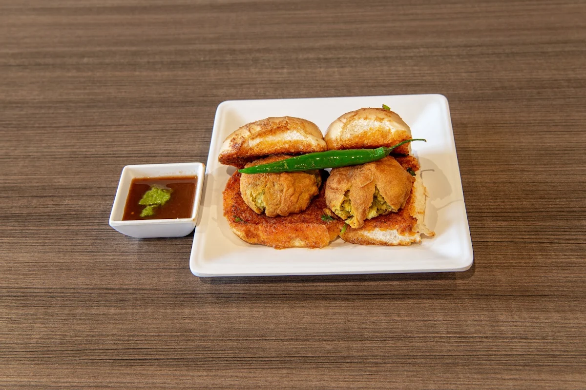 Vadapav, Honest Restaurant Etobicoke