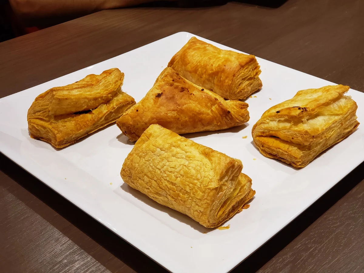 Veg Puff, Honest Restaurant Etobicoke