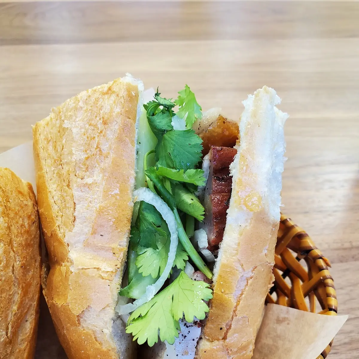 Bánh Mì Xá Xíu