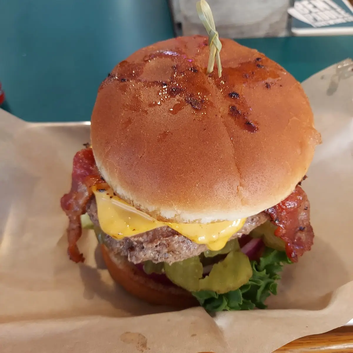 Bacon Cheeseburger