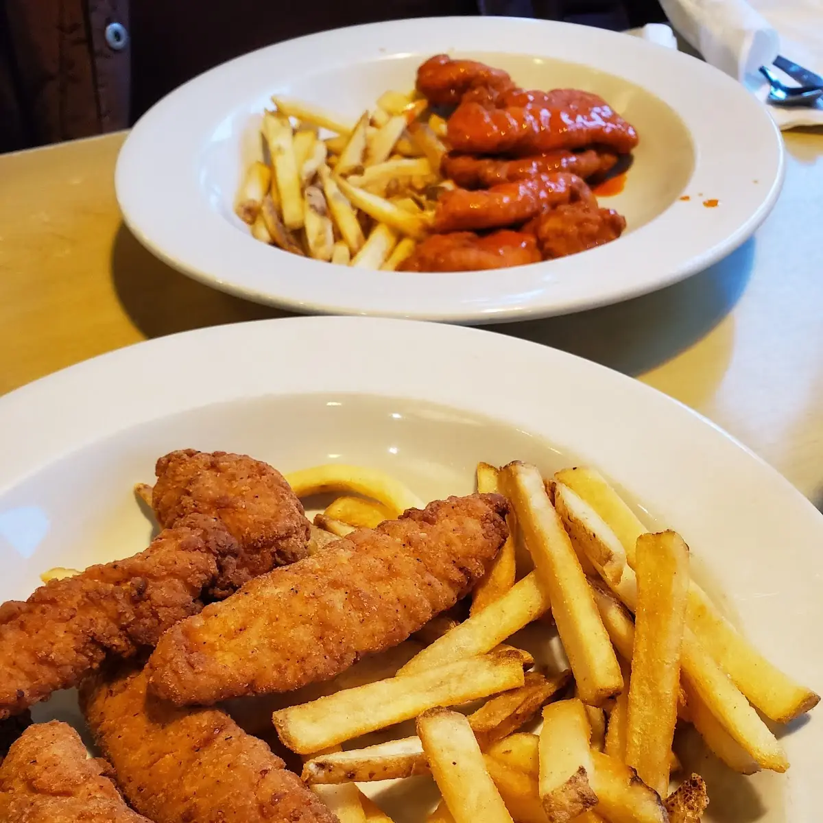 Crispy Chicken Strips & Fries