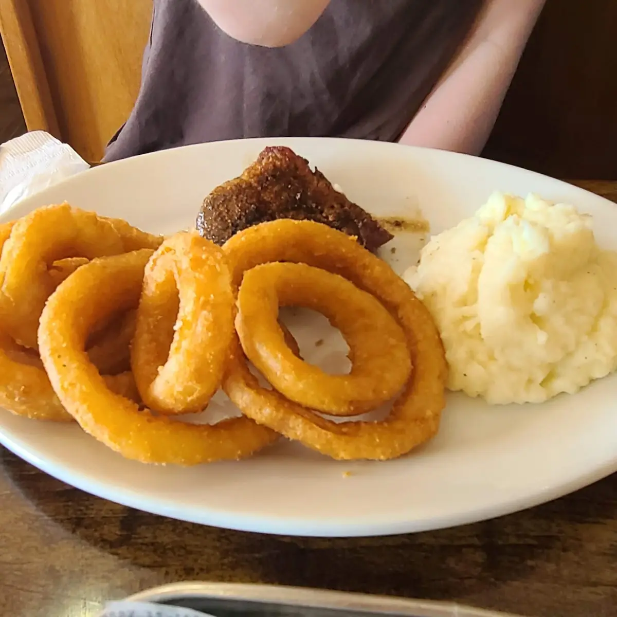 Petite Sirloin with Mashed Potatoes and Onion Rings
